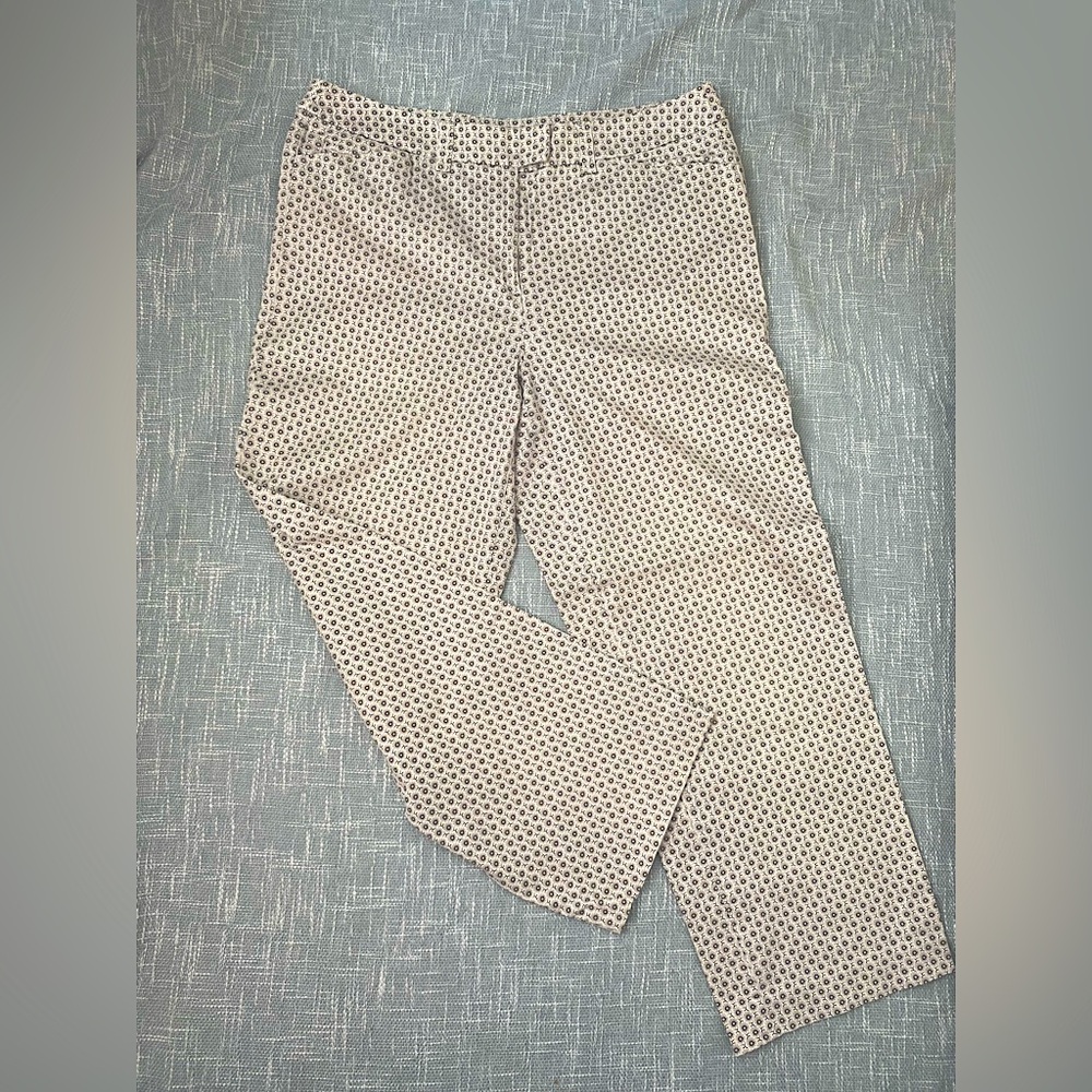 Talbots Floral Stretch Pants | Size 10 | Made in Korea